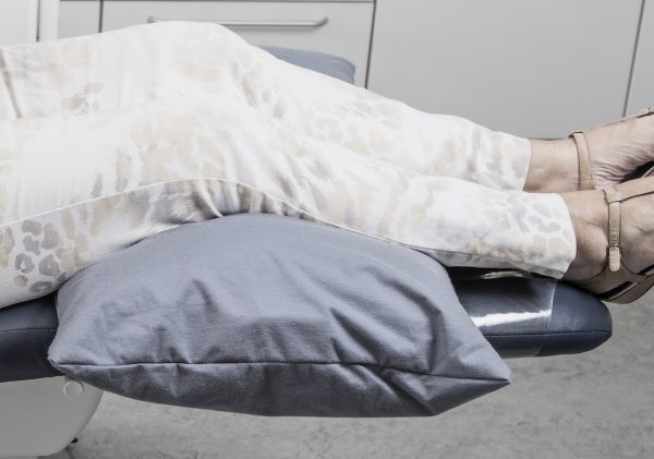 Ergonomisches Patientenlagerungskissen für die zahnärztliche Behandlung – Bild 5
