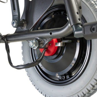 Kamille Power Komfortkørestol med motor i hjulet_motor tilkoblet